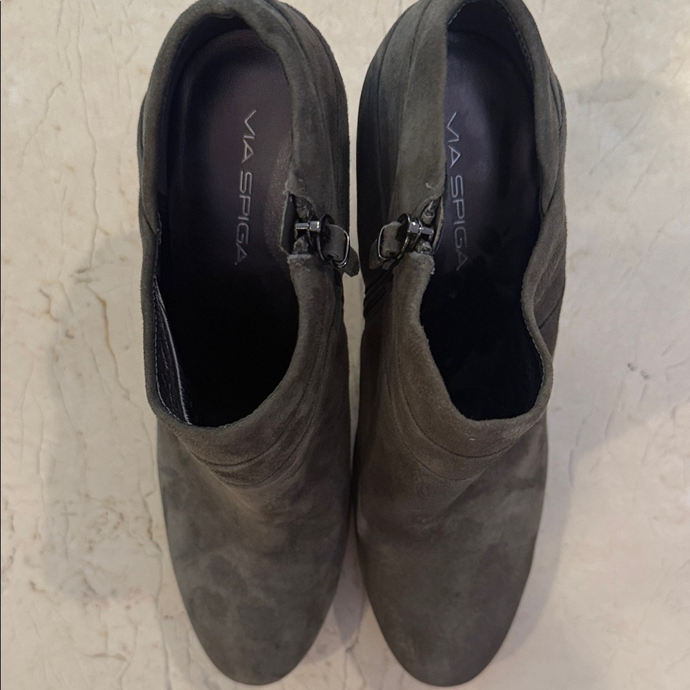 Via Spiga Dark Gray Heeled Boots - Picture 3 of 10
